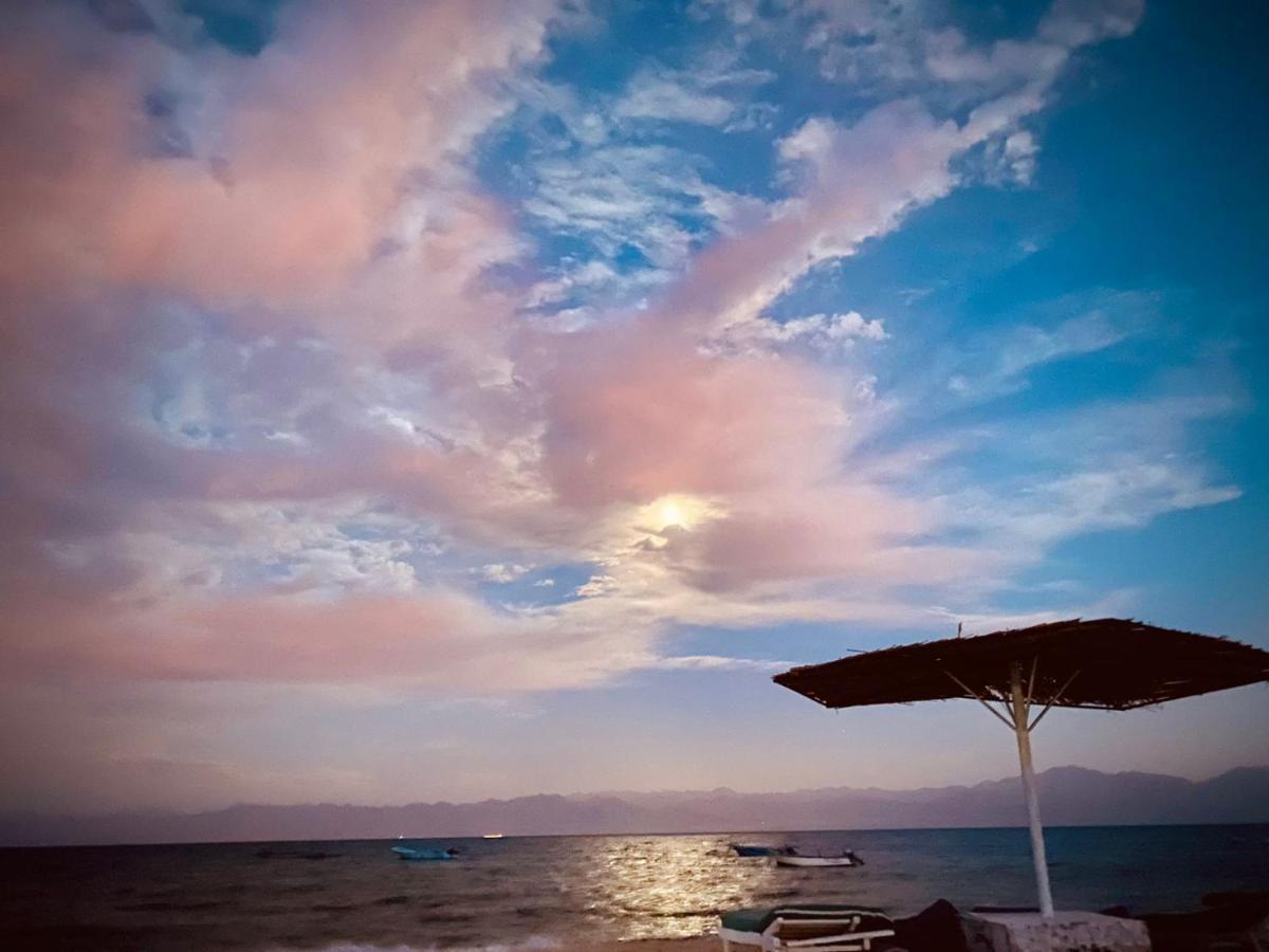 Nuweiba Oasis Hotel Екстериор снимка