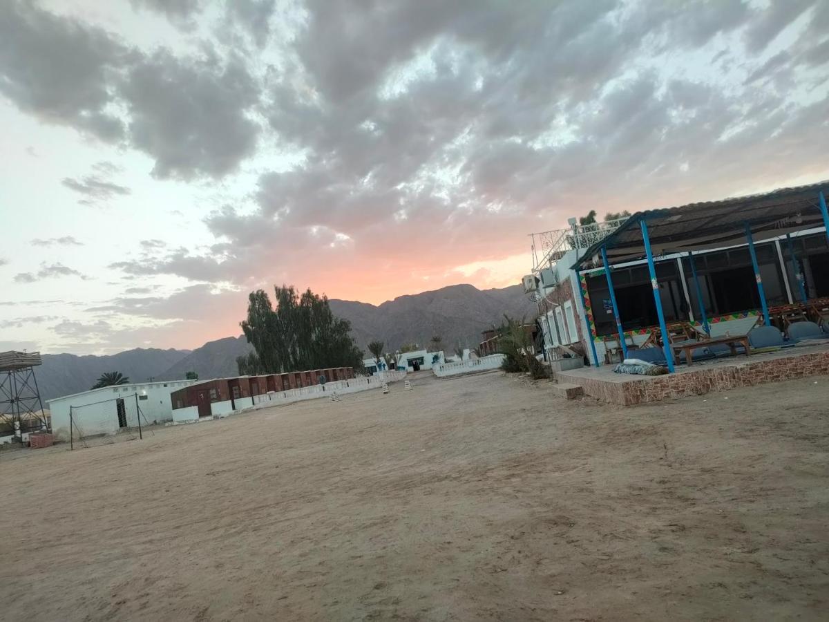 Nuweiba Oasis Hotel Екстериор снимка